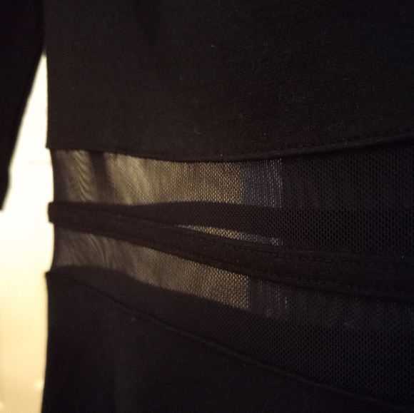 NWT Lulus Fit & Flare Mesh Peekaboo Waist Dress Size XS - Picture 3 of 5